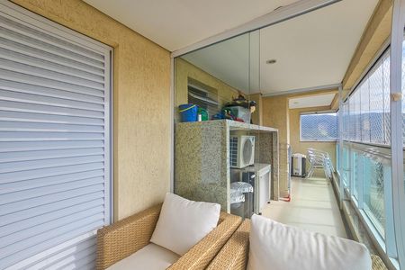 Apartamento para alugar com 116m², 3 quartos e 2 vagas