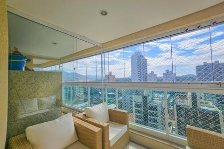 Apartamento para alugar com 116m², 3 quartos e 2 vagas