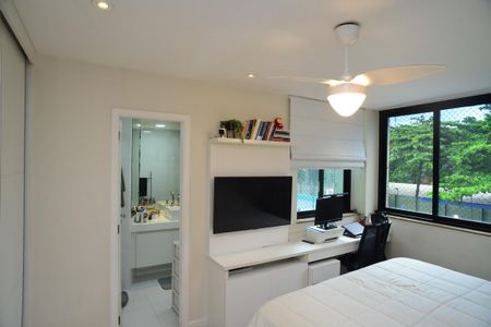 Apartamento à venda com 126m², 3 quartos e 2 vagasSuíte