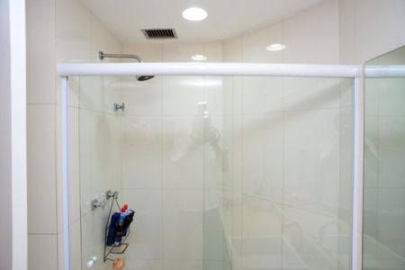 Apartamento à venda com 126m², 3 quartos e 2 vagasBanheiro Social