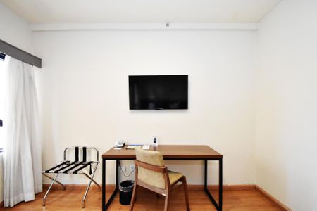 sala de kitnet/studio à venda com 1 quarto, 30m² em Jardim Paulista, São Paulo