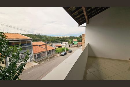 Casa à venda com 250m², 2 quartos e 10 vagas