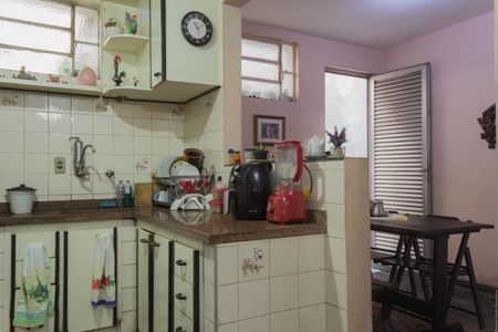 Casa à venda com 196m², 4 quartos e 2 vagasCozinha