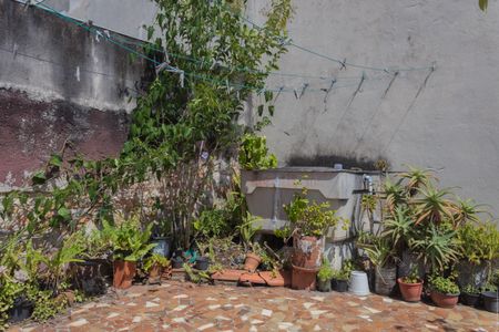 Casa à venda com 196m², 4 quartos e 2 vagasQuintal 