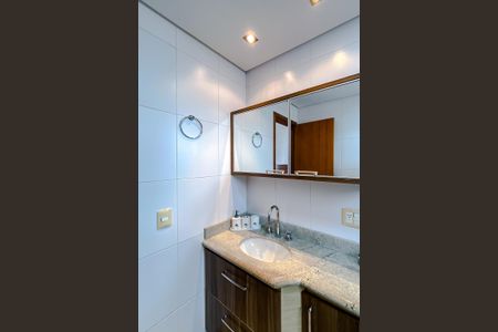 Apartamento para alugar com 132m², 3 quartos e 3 vagasBanheiro da Suíte 2