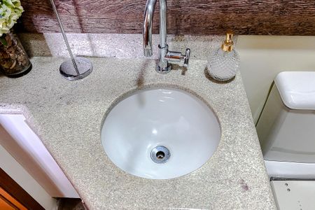 Apartamento para alugar com 132m², 3 quartos e 3 vagasLavabo