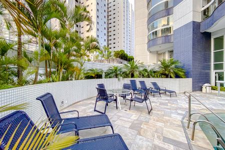 Apartamento para alugar com 132m², 3 quartos e 3 vagasÁrea comum - Piscina