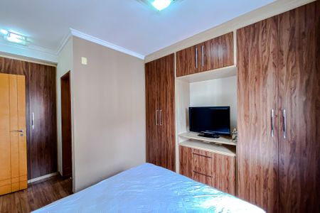 Apartamento para alugar com 132m², 3 quartos e 3 vagasQuarto 2 - Suíte