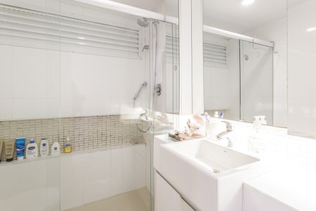 Apartamento à venda com 150m², 3 quartos e 2 vagasBanheiro Social