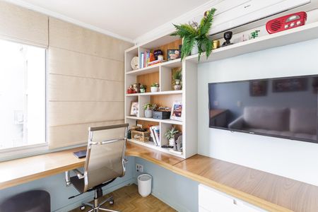 Apartamento à venda com 150m², 3 quartos e 2 vagasQuarto 2