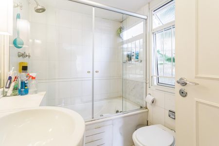 Apartamento à venda com 150m², 3 quartos e 2 vagasBanheiro da Suíte