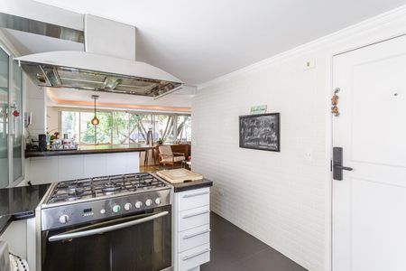 Apartamento à venda com 150m², 3 quartos e 2 vagasCozinha