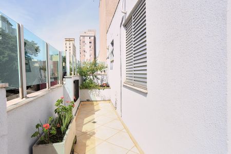 Apartamento à venda com 174m², 4 quartos e 2 vagasCobertura