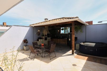 Apartamento à venda com 174m², 4 quartos e 2 vagasCobertura