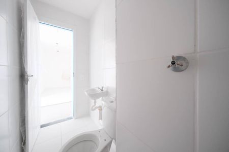 Apartamento para alugar com 48m², 2 quartos e sem vagaBanheiro