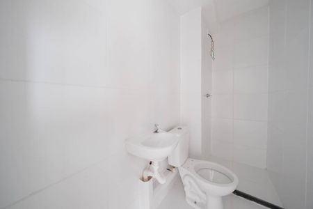 Apartamento para alugar com 48m², 2 quartos e sem vagaBanheiro