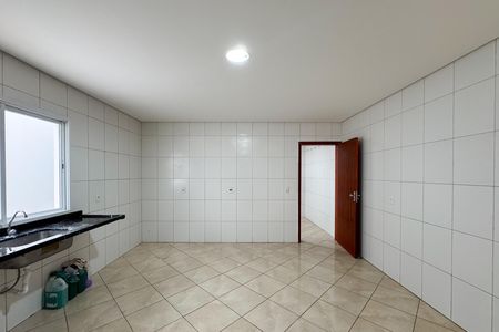 Casa para alugar com 165m², 3 quartos e sem vagaCozinha 