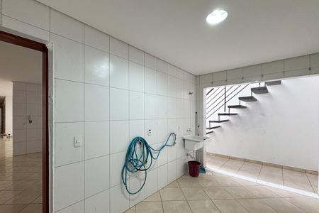Casa para alugar com 165m², 3 quartos e sem vagaÁrea de Serviço
