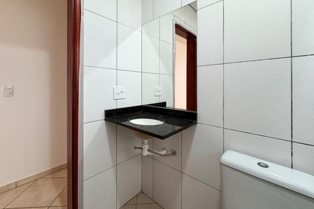 Casa para alugar com 165m², 3 quartos e sem vagaBanheiro Social