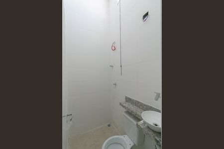 Casa à venda com 80m², 2 quartos e 2 vagas