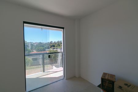 Casa à venda com 2 quartos, 80m² em Santa Branca, Belo Horizonte