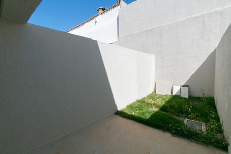 Casa à venda com 80m², 2 quartos e 2 vagas
