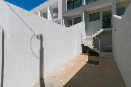 Casa à venda com 80m², 2 quartos e 2 vagas
