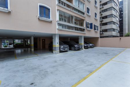 Apartamento à venda com 85m², 2 quartos e 1 vaga Apartamento à venda com 85m², 2 quartos e 1 vagaGaragem