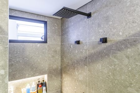 Apartamento à venda com 85m², 2 quartos e 1 vagaBanheiro da Suíte