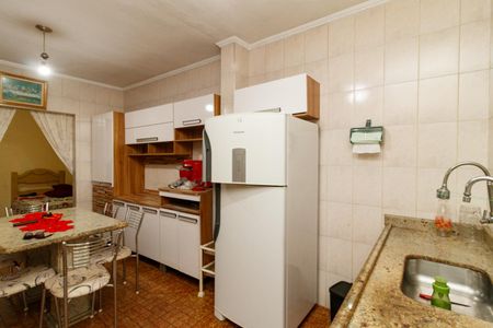 Casa para alugar com 125m², 3 quartos e 1 vaga Casa para alugar com 125m², 3 quartos e 1 vagaCozinha