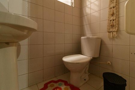 Casa para alugar com 125m², 3 quartos e 1 vaga Casa para alugar com 125m², 3 quartos e 1 vagaBanheiro