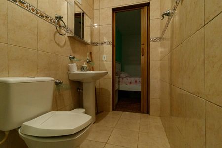 Casa para alugar com 125m², 3 quartos e 1 vaga Casa para alugar com 125m², 3 quartos e 1 vagaBanheiro da Suíte