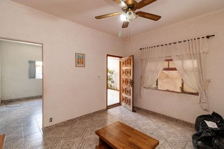 Casa para alugar com 125m², 3 quartos e 1 vaga Casa para alugar com 125m², 3 quartos e 1 vagaSala