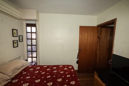 Suíte de apartamento para alugar com 2 quartos, 105m² em Higienópolis, Porto Alegre