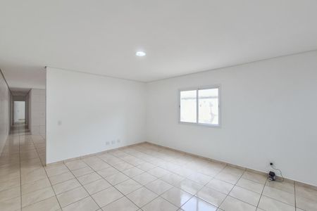Sala de casa para alugar com 3 quartos, 201m² em Ferrazópolis, São Bernardo do Campo