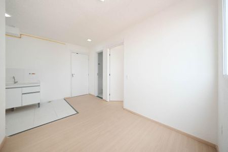 Sala/Cozinha de apartamento para alugar com 2 quartos, 33m² em Vila Silvia, São Paulo