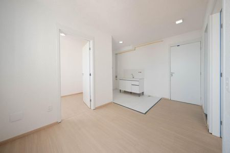 Sala/Cozinha de apartamento para alugar com 2 quartos, 33m² em Vila Silvia, São Paulo