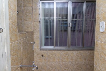 Apartamento para alugar com 75m², 3 quartos e 1 vagaÁrea de Serviço