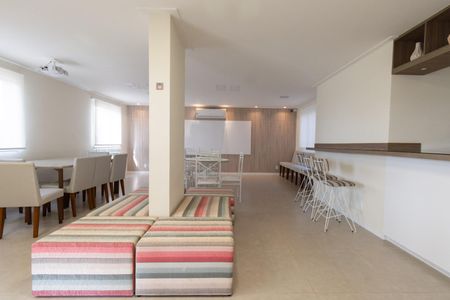 Apartamento para alugar com 58m², 2 quartos e 1 vagaÁrea comum - Salão de festas