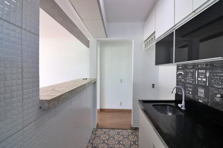 Apartamento para alugar com 58m², 2 quartos e 1 vagaCozinha 