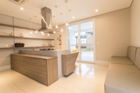 Apartamento para alugar com 124m², 4 quartos e 3 vagas Apartamento para alugar com 124m², 4 quartos e 3 vagasÁrea Comum