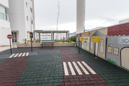 Apartamento para alugar com 124m², 4 quartos e 3 vagas Apartamento para alugar com 124m², 4 quartos e 3 vagasÁrea Comum