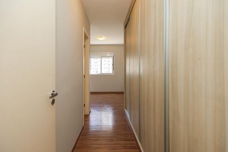 Apartamento à venda com 109m², 3 quartos e 2 vagasSuíte