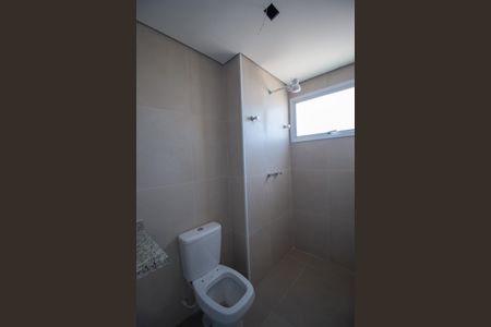 Apartamento para alugar com 71m², 2 quartos e 1 vaga Apartamento para alugar com 71m², 2 quartos e 1 vagaBanheiro da Suíte