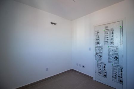 Apartamento para alugar com 71m², 2 quartos e 1 vaga Apartamento para alugar com 71m², 2 quartos e 1 vagaQuarto