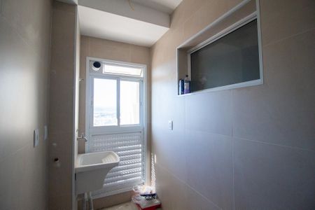 Apartamento para alugar com 71m², 2 quartos e 1 vaga Apartamento para alugar com 71m², 2 quartos e 1 vagaÁrea de Serviço