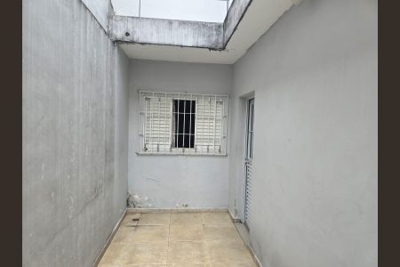 Casa à venda com 210m², 5 quartos e 5 vagas Casa à venda com 210m², 5 quartos e 5 vagasÁrea externa