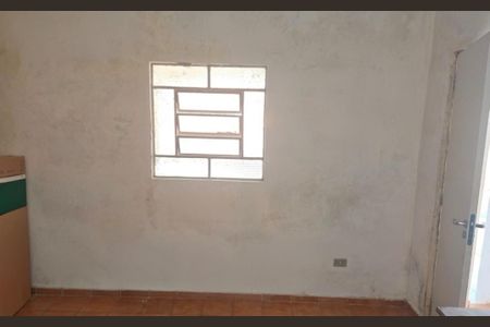 Casa à venda com 210m², 5 quartos e 5 vagas Casa à venda com 210m², 5 quartos e 5 vagasQuarto
