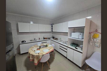 Cozinha de casa à venda com 5 quartos, 210m² em Vila Moraes, São Paulo