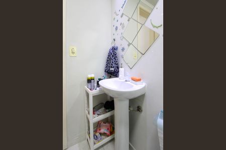 Apartamento à venda com 117m², 4 quartos e 2 vagasBanheiro 